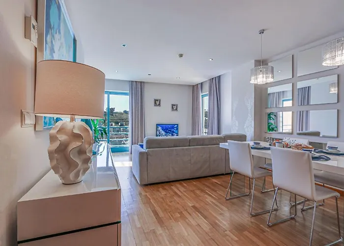 Luxury 1 Bedroom Apartment, Marina De * 알부페이라