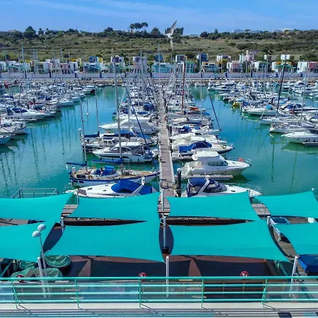 Apartamento Luxury 1 Bedroom Apartment, Marina De