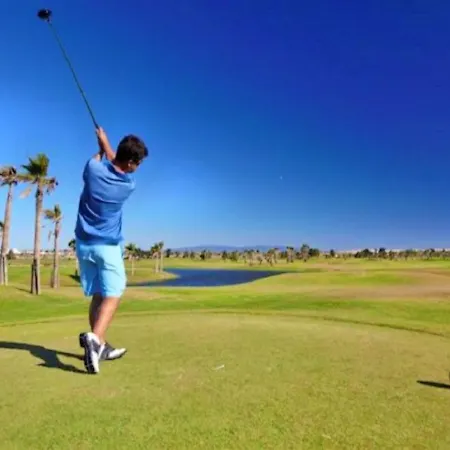 Апартаменты Luxury 1 Bedroom Apartment, Marina De *